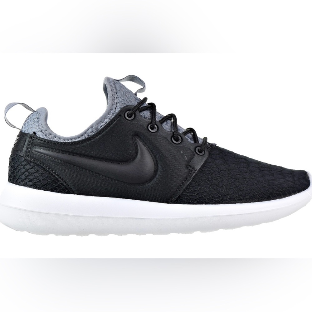 Nikes Women’s 6.5